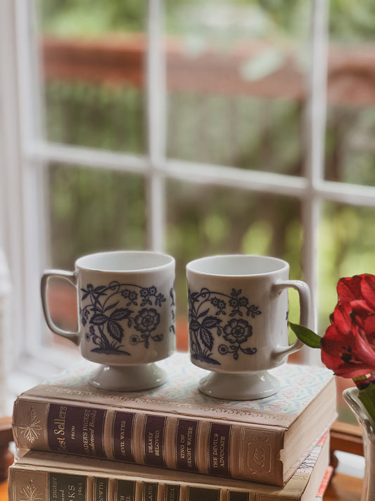 Vintage Japanese Pedestal Blue Onion Mugs Set of 2