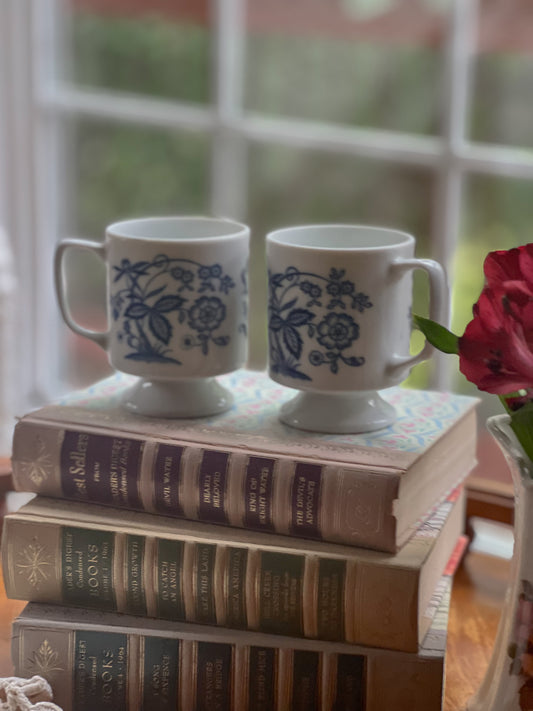 Vintage Japanese Pedestal Blue Onion Mugs Set of 2