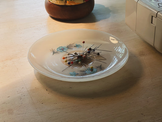 Vintage Fire King Vintage Milk Glass Magnetic Pin Dish
