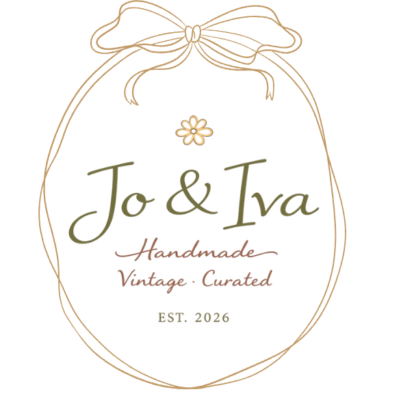 Jo & Iva